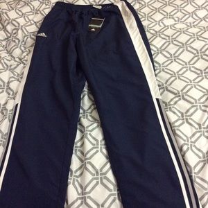 Brand NWT Men’s Adidas Sweatpants Size Medium